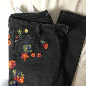 Zara Mid-Rise Jeans